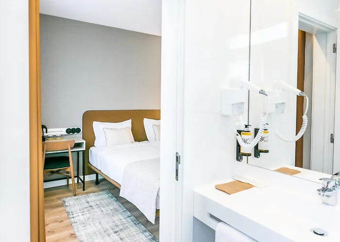 Lx Soho Boutique By Ridan Hotel 3*